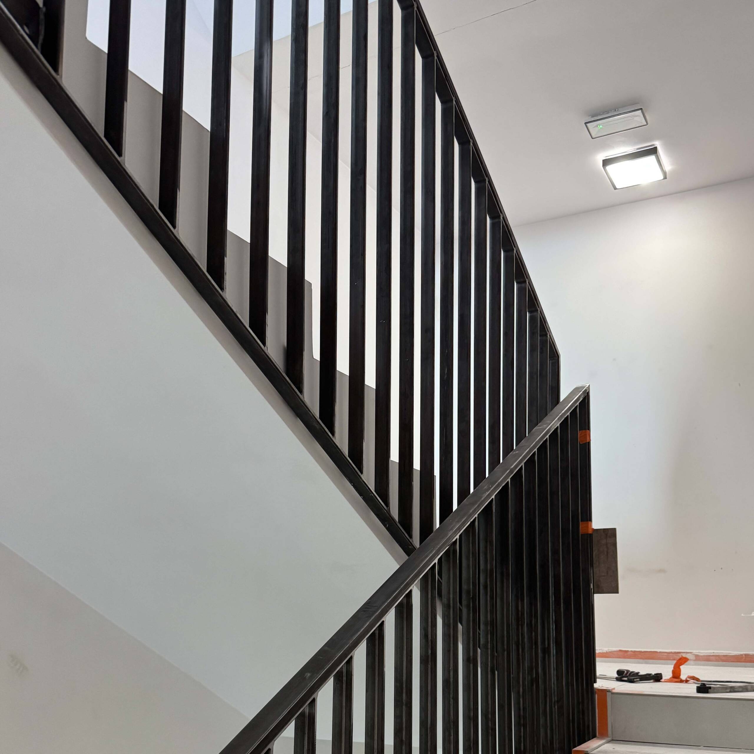 balustrada wewnętrzna stal malowana proszkowo czarna